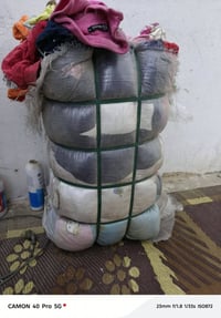 عدي 59 جيس مامفتوح بعدة مكبوس 2شبابي  والباقي مال اطفال من عمر سنة لحد...