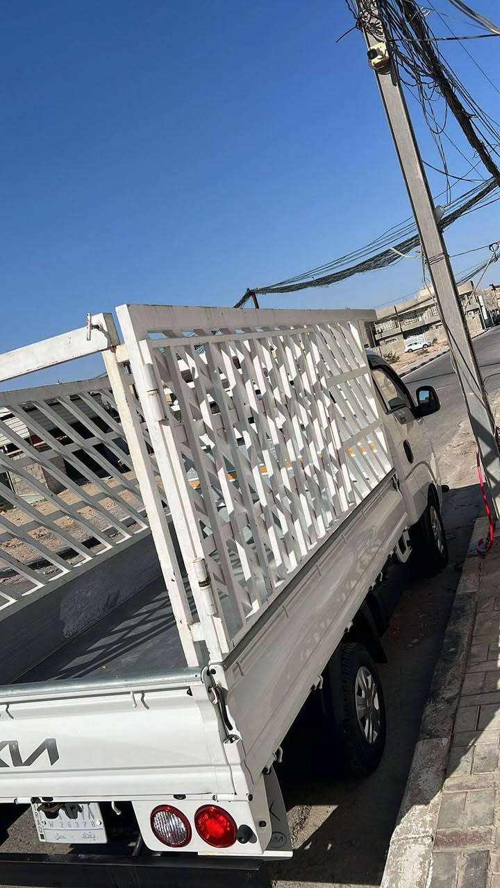 محجر جديد 
السعر 400 وبي مجال
*********** مكاني كربلاء
