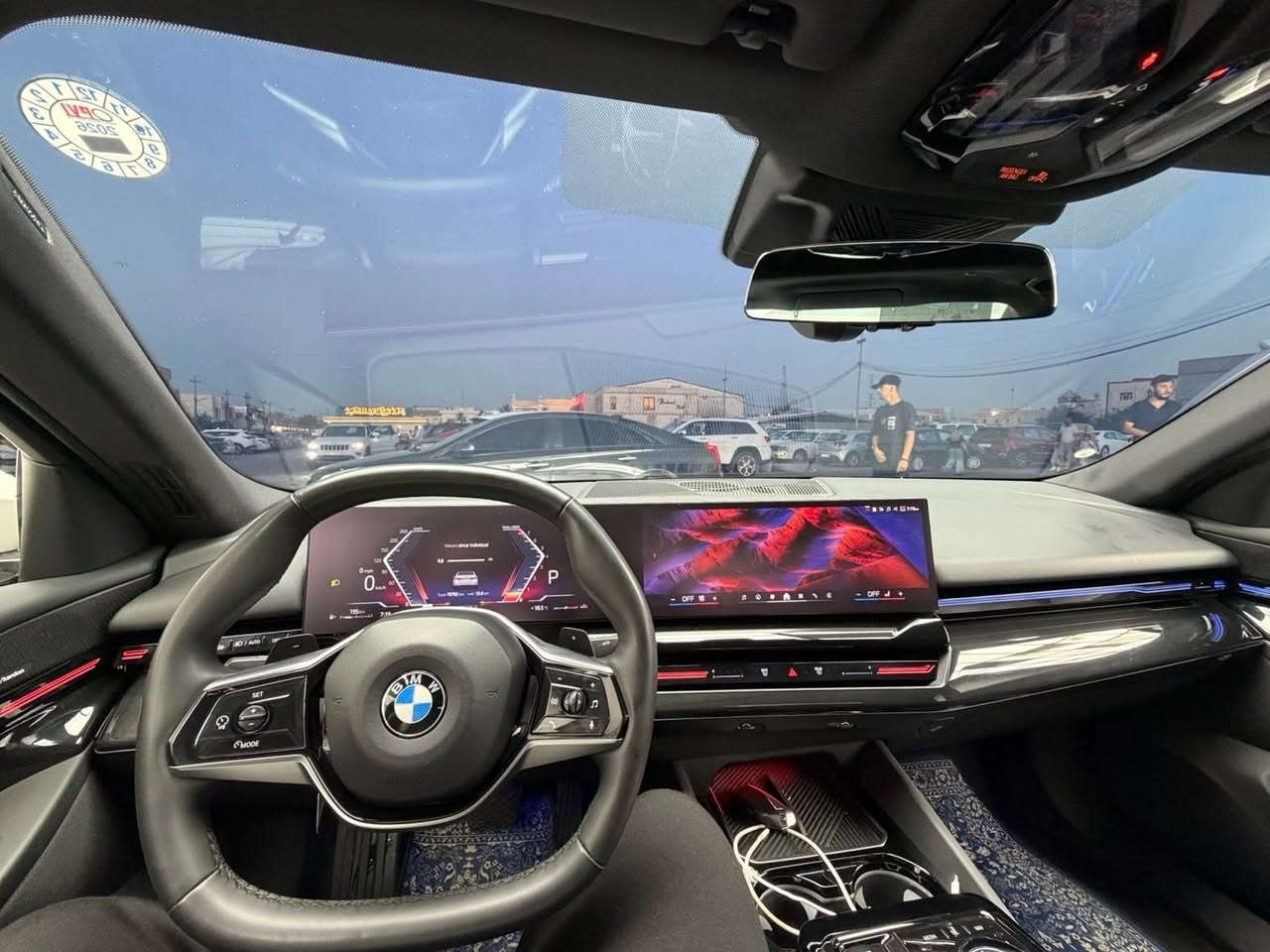 سلام عليكم  bmw 530i موديل ٢٠٢٤ ماشي ٤٥ الف مايل مواصفات لكجري محول ام بكج بدبي كله غراض وكاله بي ام دعاميتين سعرهن ١٥٠٠ دولار ويل وتاير اصلي شركة بل كارتون مكلفني ٥٥٠٠ دولار سيارة مال بيت مغلفها ppf مات ظمان ١٠ سنوات سياره بدون اي نقص بدون حادث داخله كلين للعراق بيها قطعه كلير امريكا بدون حادث وا ايرباك مكاني كركوك 
للاستفسار :***********
