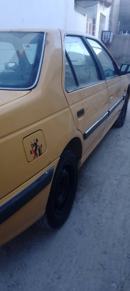 بيجو بارص موديل 2015 رقم كربلاء
مكفولهك كير محرك حداديه  
تخم تاير جديد 
مكفوله من ضربه وصبغ بيها بنيد طاير مبدل 
مصفره هيئه وغرامات ماعليها اي طلب تاخذ صافي
السياره جاهزه مابيها نقص 
مكاني بالنجف والسعر 40 بي مجال 
***********
