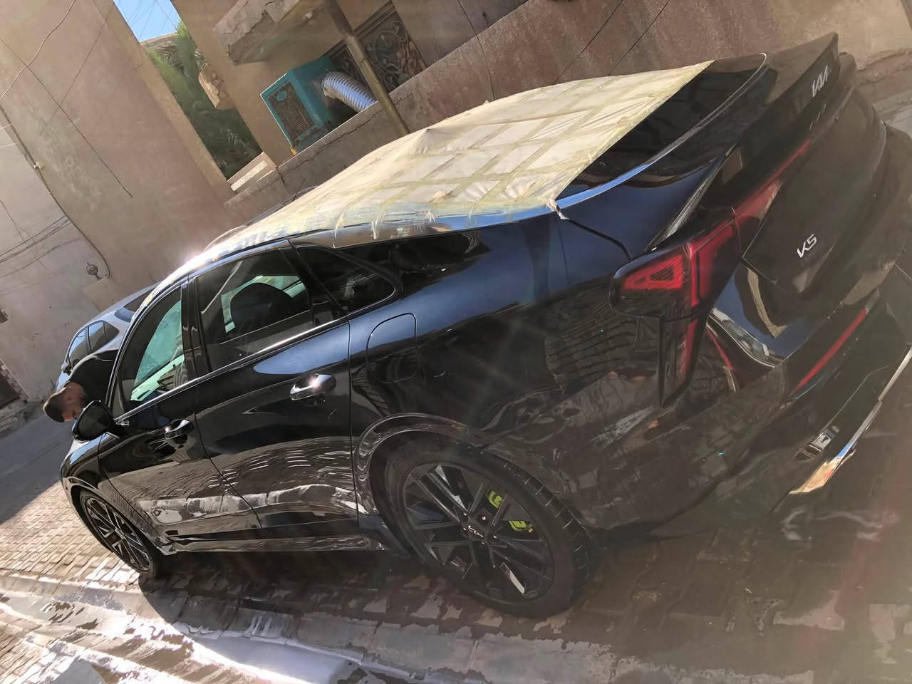 سلام عليكم k5 gt 2025  
محرك 2500 توربو ماشيه 5000 ميل   
(سياره فول 1/1 فول لل اخير كامرات خلفيه اماميه  بل مري هم كامرات   سماعات ختم BOSE 
 شفتات ستيرن  كشنات كهربائي2 + خزن 

⚠️حادث سيارت بنوراما فقط طاكه  ويرادله تعديل شئ بسيط سجه يسره/ وشويه من بنيد سياره لا دواخل وله تكم ول شواصي مكفوله ⚠️   ودعاميه اماميه  مالته اصليه   
سياره نقصه فقط بنورما ولل بنيد يرادله صبخ فقط مالته اصلي موجود  

سياره حره بسمي فحص مؤقت 
 مكان بغداد الدوره
***********

