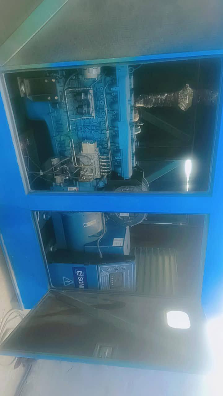 شتاير 24 والف جديدة مامشتغلة بيها دهن الشركة مامبدلة 400 كيفي بلادي للاستفسار ***********
