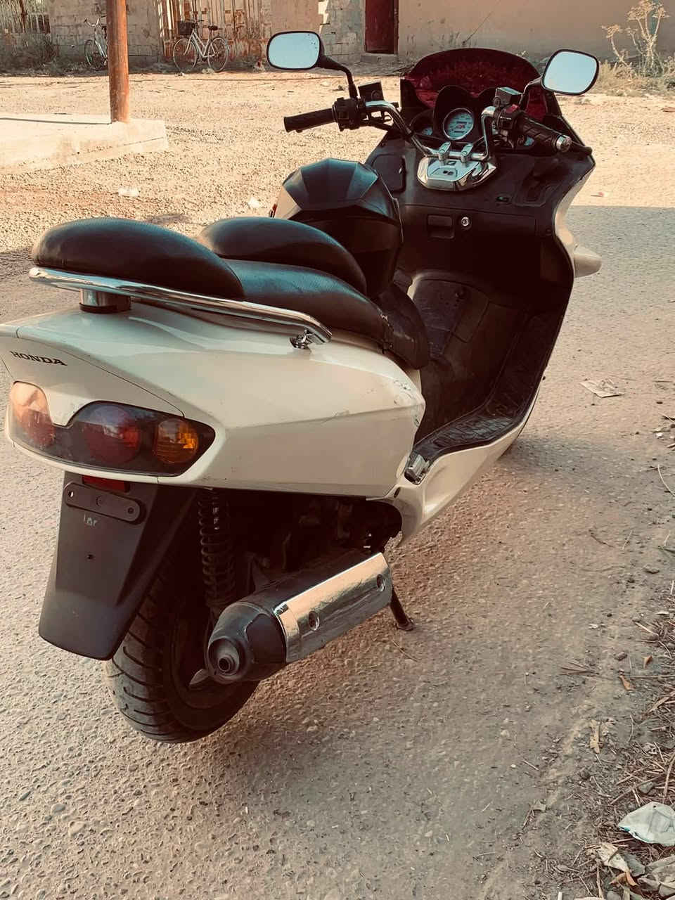 دراجه فورزه للبيع مكفوله دراجه نظيفه اب معنه الكلمه الدراجه ليه اوراق كامله  السعر 850 مكان بغداد ***********.مكلف بنشر
