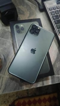 آيفون ١١ برو ماكس • ٦٤ • بطارية ٧١