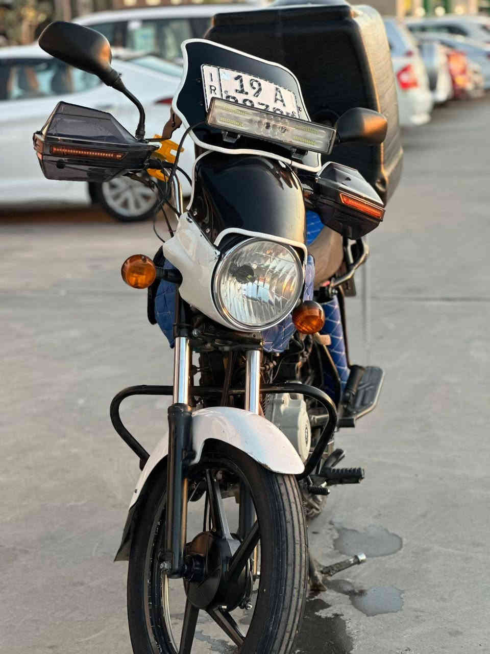 من رخصة الادمن
بوكسر موديل 23 مرقم كربلاء مشروع وطني تحويل ثاني يوم مجفته قبل اسبوع السعر مليونين بيها مجال ***********
