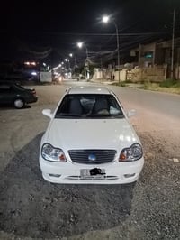 جيلي ck للبيع ٢٠١٣ كصة جديدة شرط محرك وكير ووايرمنيه وتايرات جديد وقفل...