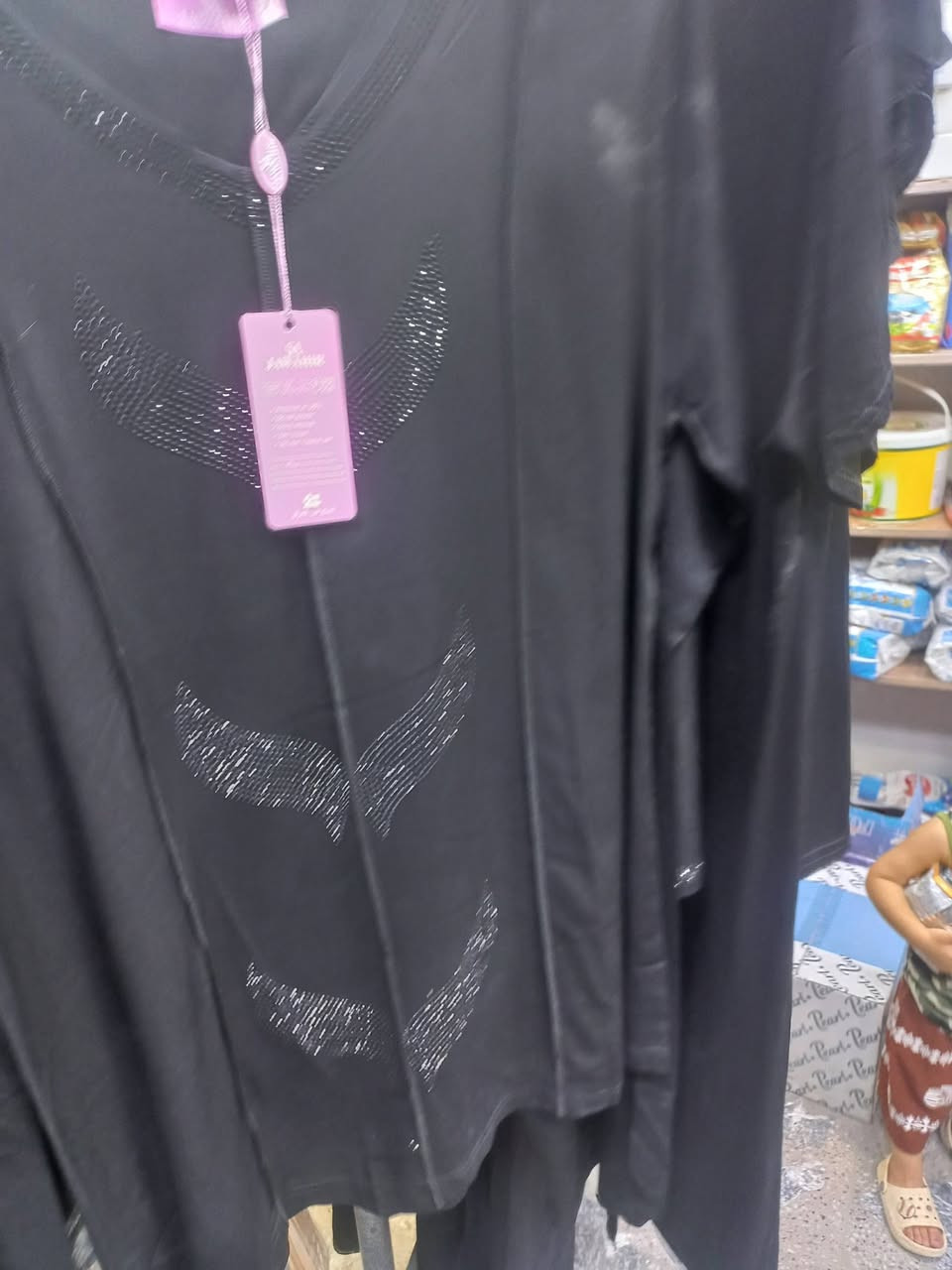 مجمع ريناد للألبسة النسائية والإكسسوارات – داخل أسواق ماركت أبو علي
📍 سوق السوداني – مقابل علوة الريان – مجاور صيدلية غصن الصحة
📞 ***********
🖤 سوادات محرم نسائي – ولادي – أطفال 🖤
✨ تشكيلة متنوعة من الموديلات والخامات المميزة ✨
🛍️ مقاسات متعددة
💰 أسعار مناسبة ومنافسة
🌹 أهلاً وسهلاً بكم ونورتونا 🌹
