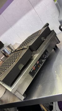 للبيع جهاز ببل وافل كرمبوزة استعمال تجربة فقط بعدة جديد السعر 380 الف ...