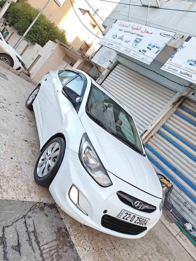 اكسنت موديل 2012 لون أبيض سلايد رقم اربيل باسمي سياره بيها جاملغ يمين رش ودوسات صبغ مواصفات السياره سلايد شاشه 
للبيع او مروس ويه الانترا ***********
واتس اب بيه شراي تعارض اتصل أربيل, العراق
