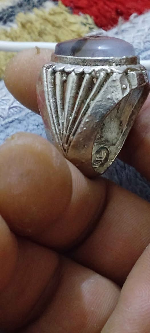 محبس عقيق يماني 
فضه خراسانيه عيار 925 صياغه يدويه 
سعره25 البصرة, العراق


**إذا كنت صاحب هذا الإعلان وتريد حذفه لأي سبب، رجاءا أرسل رسالة إلى الدعم الفني**