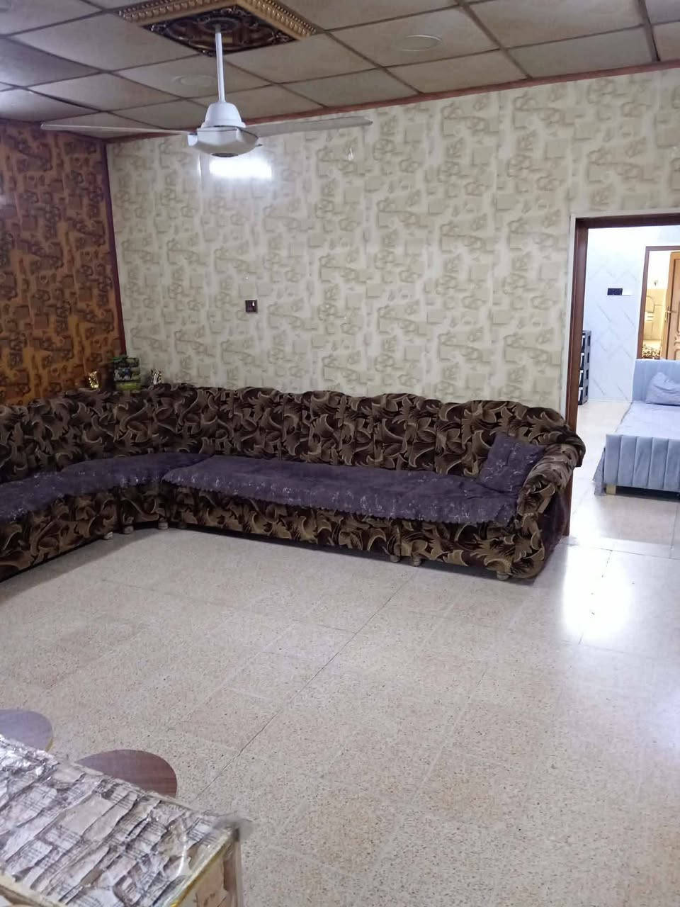 بيت للبيع في حي صدام المساحة 100متر
طابق واحد سند طابو الزهور السعر 65 وبي مجال قليل الأستفسار خاص #للبيع #الجميع #موصل


**إذا كنت صاحب هذا الإعلان وتريد حذفه لأي سبب، رجاءا أرسل رسالة إلى الدعم الفني**