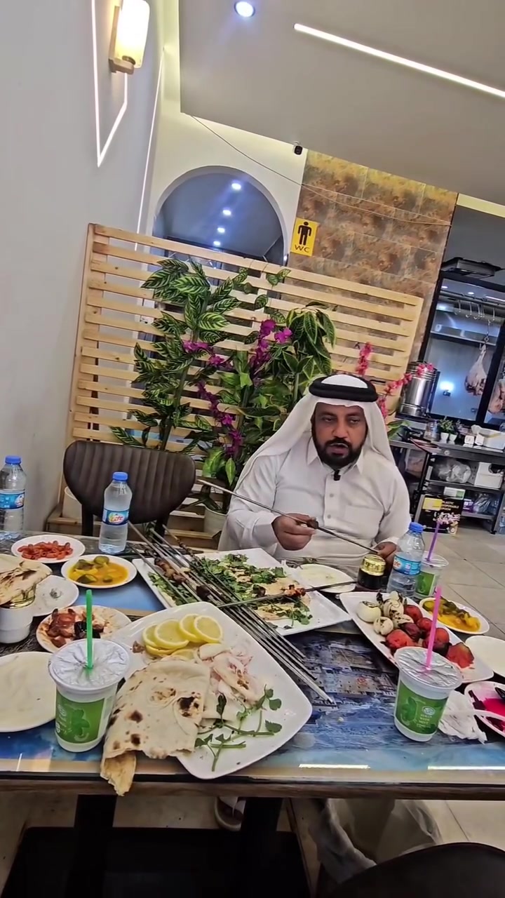 من قلب تكريت - شارع الأربعين.. مطعم كاكا نكتل يقدّم لكم أقوى العروض وألذ النكهات. 
*********** _ ***********
​ لأصحاب المشاريع والمطاعم:
مستعدون لتغطية مشروعكم بالكامل عبر منصاتنا بـ أفكار إبداعية تخطف الأنظار وبأسعار منافسة جدًا
