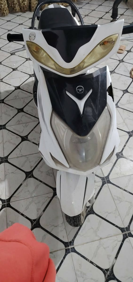 دراجه سنكس لبيع دراجه جديده مامفتوحه مال جناي كله ‏‪***********‬‏شغله مكان طوريج سعر خاص ‏
