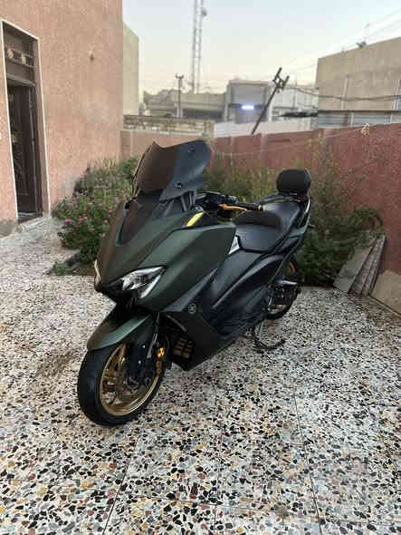 TMAX560 2021 دراجةدخول جديد صارلهة 25يوم بل العراق مكفولة كفالة عامة من كل شي ماشية 9الالف السعر 83 ورقة المكان بغداد الشعب للاستفسار ***********
