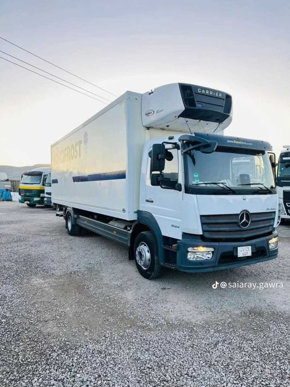 اتيكو موديل 2016 دخول جديد قبل 6 اشهر جتي من ألمانيا 🇩🇪 باسمي سياره نضيفه وجاهزه ورقمتها سليمانيه تحويل مباشر سياره نضيفه جداً 
حجم 15.24 🚛 اكثر حجم مرغوب بالاتيكو
طول البراد 8 متر 🚚 براد وتجميد تكدر بكيفك تتحكم بيهم
محرك 6 سلندر
ويل 8 براغي 
كير 8 سرعات
فول اتوماتك ورادار وتدفئة وتبريد فول شغال 
هورن معزوفه 🎼🎷 شديته جديد 
زوج تاير امامي جديد برجستون قبل أسبوع شديته 
تانكي إضافي غير مالها الأصلي 600 لتر مال وحش والأصلي 150 لتر صار بس للمحرك مال البراد تمشي بيها من البصره للزاخو وماتفكر بالديزل
السياره متواجده بسليمانيه معرض البغدادي طريق طاسلوجه
السعر 390$ قابل للتفاوض 
السياره مكفوله كفاله عامه اي نقص مابيها تأخذها بوجهك للشغل
تواصل على وتساب او على خاص بالفيس
رقم صاحب السياره ☎️📞📱0780491556
رقم صاحب المعرض التتواجد عدهم السياره بسليمانيه 📞 *********** - ***********
