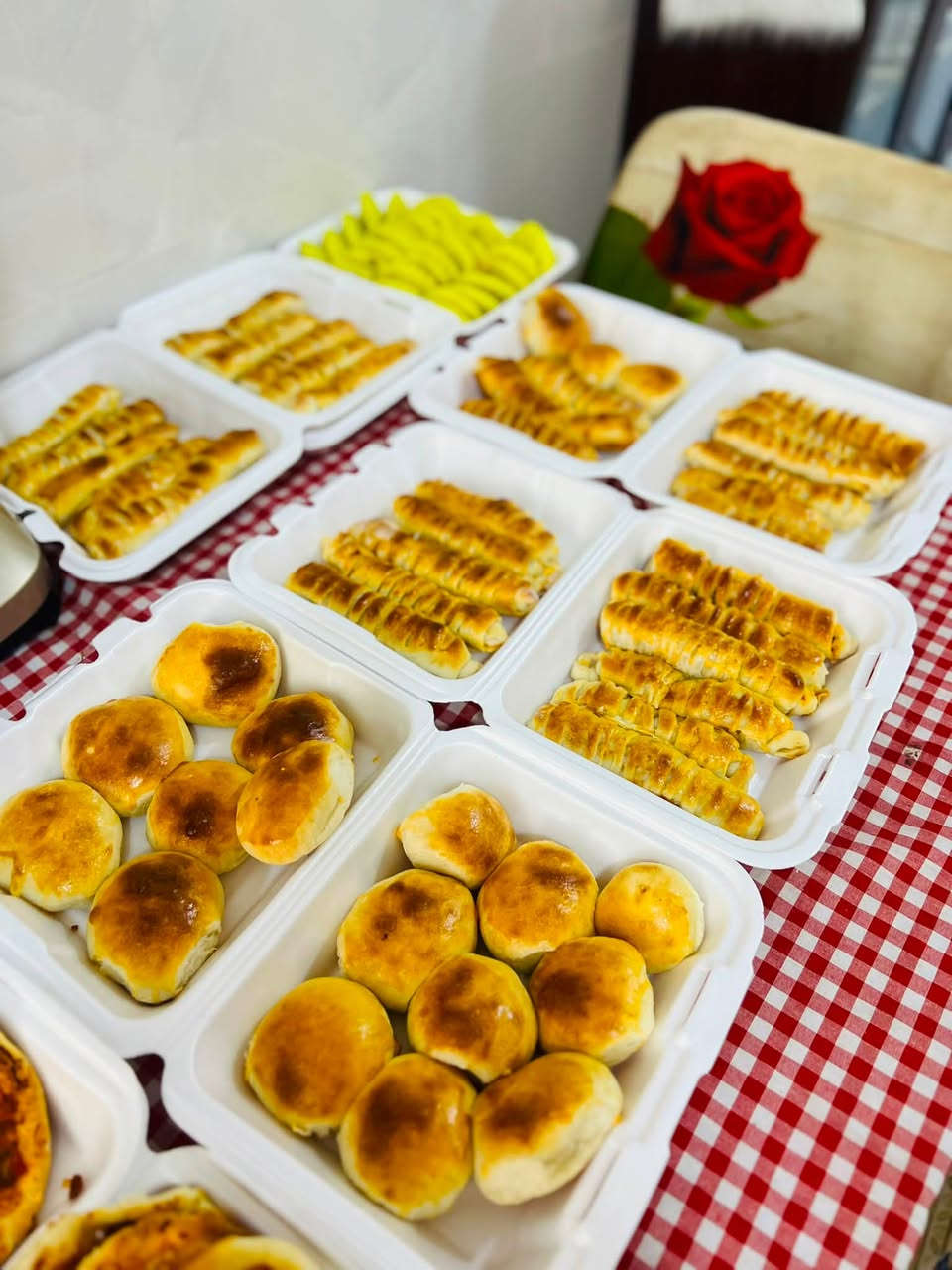 اللهم صلي على محمد وآل محمد 
تجهيزات معجنات وكبب حسب الطلب❤️🖤

الحجز مفتوح حبايب 

عروض المواكب والمجالس الحسينية ✅✅✅
معجنات ٣٠ قطعه ب١٥ الف تشكيله حسب الطلب😍
٥٥ قطعه ب٢٥ الف 😍😍
كبة تمن ٥٠ قطعه ب١٥ الف 
كبة برغل قلي ٣٠ قطعه ب١٠ الاف
كبة برغل سلك ٢٠ قطعه ب١٠ الاف
بورك لحم ٢٠ قطعه ب١٠ الاف
كيلو كليجه مشكل تمر ولقم ب٦ الاف

وتتوفر كافة الاكلات دولمه/برياني/مقلوبه/مندي
وباسعار مناسبه✅✅✅

الحجز مفتوح ✅✅

للطلب والاستفسار المراسله خاص او ع الواتساب على الرقم
***********
العنوان بابل الحمزه الغربي توجد خدمة توصيل داخل الحمزه والهاشمية والقاسم والمناطق القريبه ❤️
