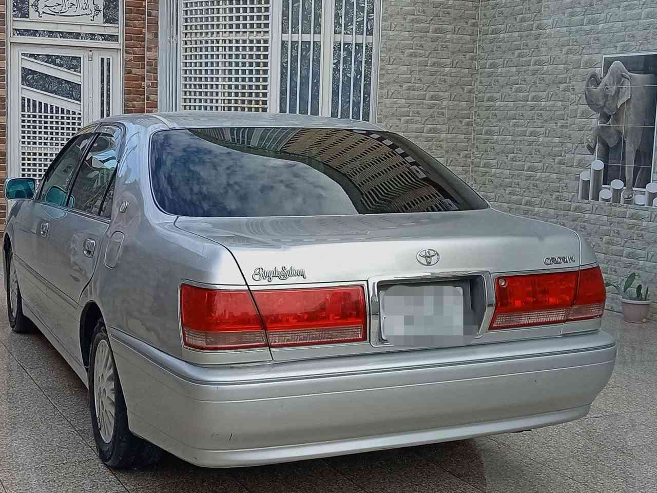 آلَسِلَآمً عٌلَيَکْمً وٌرحًمًةّ آلَلَهّ وٌبًرکْآتٌةّ
ملكه ادوات قماره فقط شرط الفحص
دخوول جديد شرط
متوم وجاهز
السياره جاهزه للاخير تبريد حداده تخم تاير كارتون شرط
اللون سلفر 
المحرك D4 الصغير يشك الكاع
دكمتين 
برده خلفيه
كرستال اصل 
لايت ابو عيون 
4 كشنات كهرباء
ستيرن كهرباء
السياره حلوه وجاهزه مال جناي
صفاحهه موس
للاستفسار ***********
العنوان ناصريه
السعــــــــر 38
