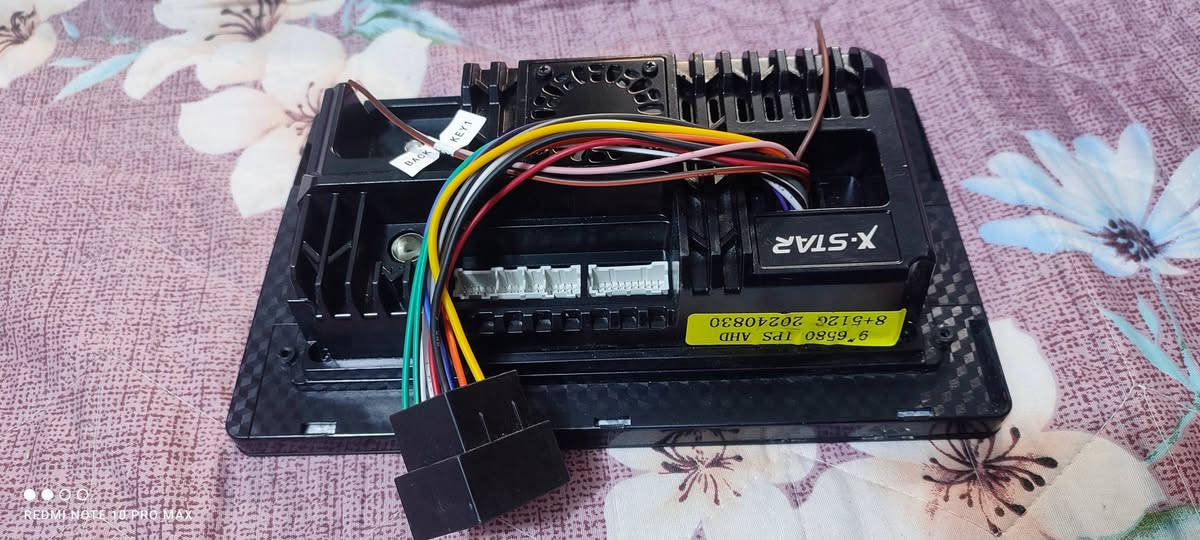 شاشه سياره للبيع الديوانيه السعر 30 ألف استعمال شهر 
***********
