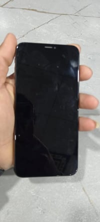 اكس ماكس • محول 11 برو • شرخ بالشاشة