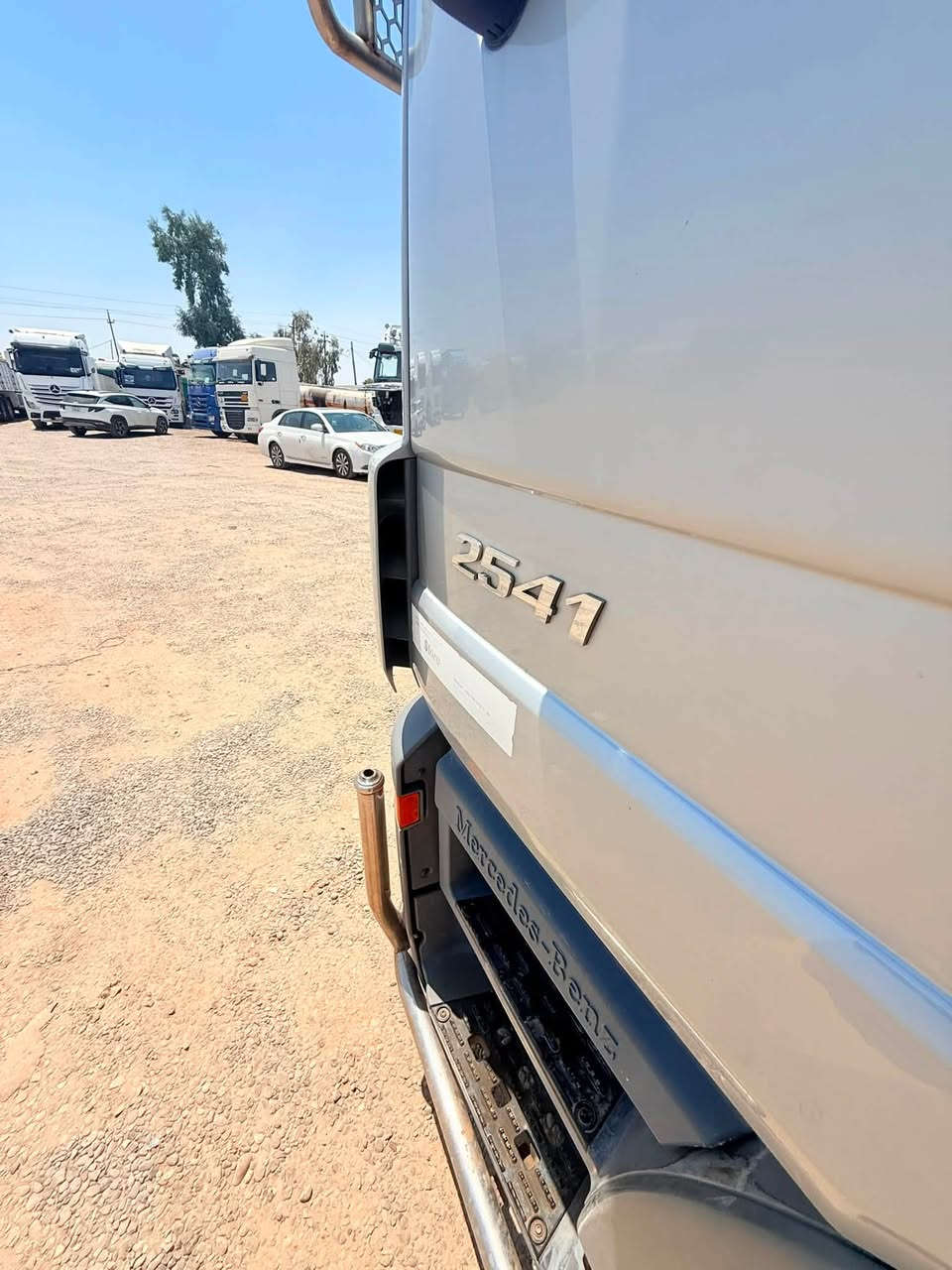 اكتروز حواجب كرين 

موديل 2012

حجم 1841

فول فول مواصفات 

كرين 5سلايت سيم كرين كوري 

مكفولة 

سعر 590$او بيها مجال 

للاستفسار 
***********
***********
***********
***********
