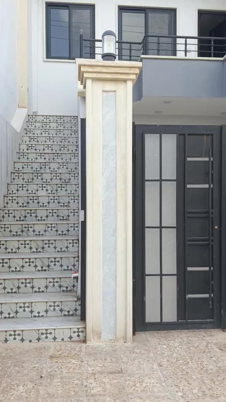 السلام عليكم دار طابقين معزول المساحه 200متر خدمات كامل موقع الدار قولان تبه الباشه الستفسار مراسله الصفحه او التصال متوفر وتساب 
***********
***********
