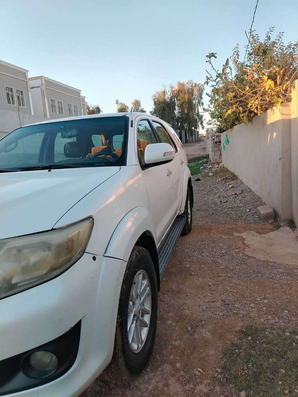 يا الله اللهم صل على محمد وال محمد بيع مستعجل  لموشراي رجاآ لاتعبني
تويوتا فورتشنر لون ابيض ثلجي موديل 2014 وارد خليجي بيها راس البونيد صبغ فقط ودعاميه اماميه الخلفيه صبغ فور ويل محرك 2700 مكفول 7راكب  كشنات تايرات برجستن حساس خلفي كاميرا خلفيه ميري كهرباء اشاير بالمري تحكم ستيرن شاشه اندرويد سبعه راكب تدفئه تبريد فريز جديد غاز جديد  ثلاث قطع تبريد بريك ABS مانع نزلاق سنويا 26 رقم بغداد مشرع وطني بسمي تحويل ثاني يوم السعر 200 بيه مجال  الاتصل ***********
