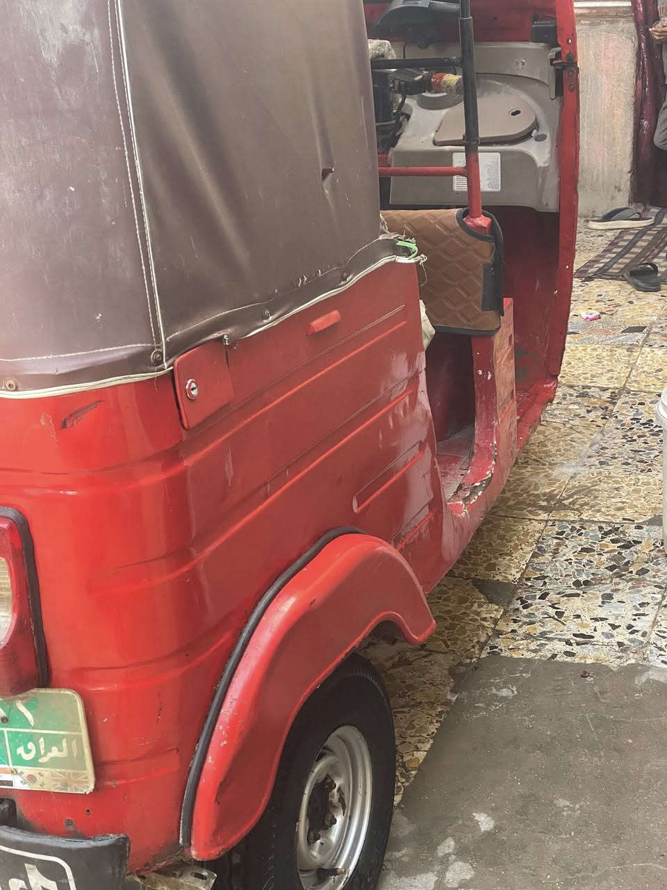 السلام عليكم تكتك موديل 17شهر 6 تكتك حلوه مابيه نقص أوراق كامه مكاني بغداد الحسنيه سعر 3500 بيه مجال ***********
