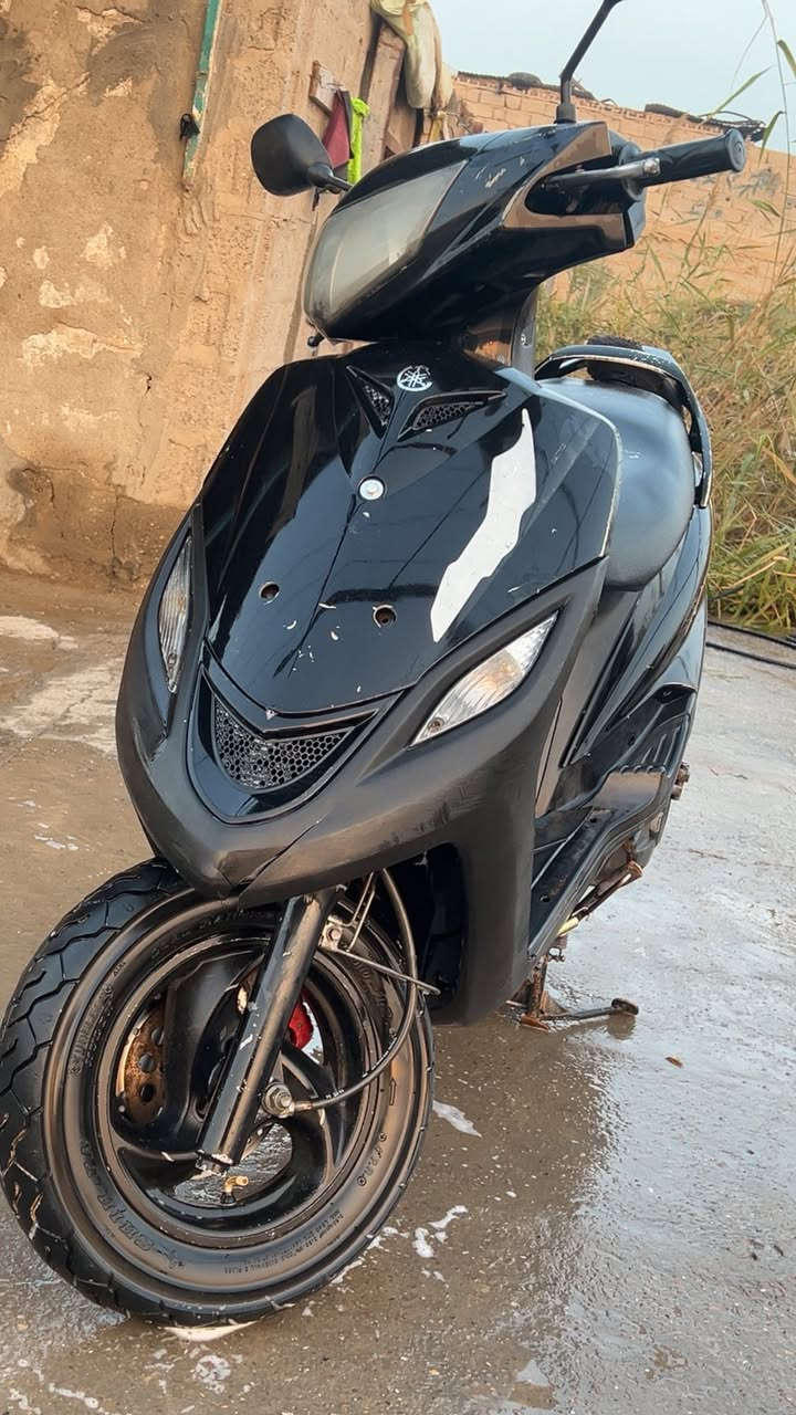 سلام عليكم دراجه ماكس 140للبيع  الدراجه مكينتها خير من الله وكامله مكمله شغاله من كلشي للتواصل *********** مكانها بغداد الراشدية
