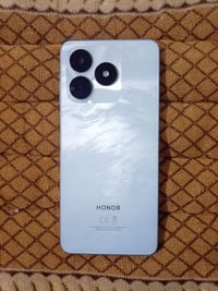 هونر X5c بلس • ذاكرة ١٢٨ • بطارية ٥٢٦٠