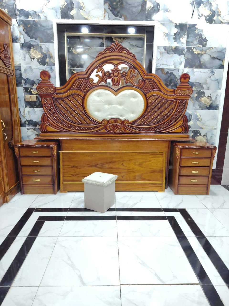 غرفه توج صاج عراقي نظافه فول كامله السعر 850 بي مجال العنوان الرمانه البوعبيد للستفسار *********** واتساب
