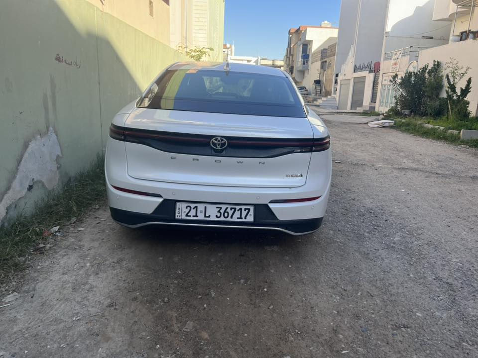 كراون 2023 خليجي. 
ماشية 48 الف 
مكفول من دعامية  لدعامية   فول فول مواصفات 
رقم سليمانية جديد شر ط تحويل وكاله 
سعر 340 
***********
