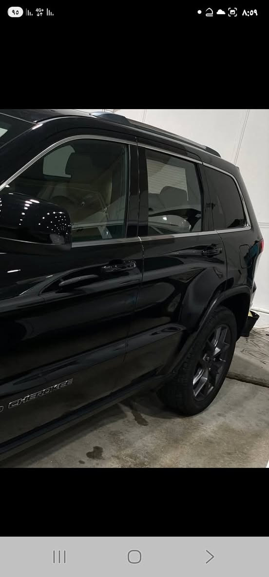 سلام عليكم اخوتي الاعزاء
للبيع جيب لاريدو موديل ٢٠٢٠ بغداد
حادث جاملغ وبنيد والبنيد امبدل اصلي 
مواصفات الاريدو معروفه 
كشن كهرباء 
فتحه 
رادار جانبي 
شاشه كبيره 
وبعد بيهه مواضفات
ماشيه ٤٥ الف
السعر ٢٣٥ وبيهه مجال 
السياره في بغداد حي الحسين 
***********
