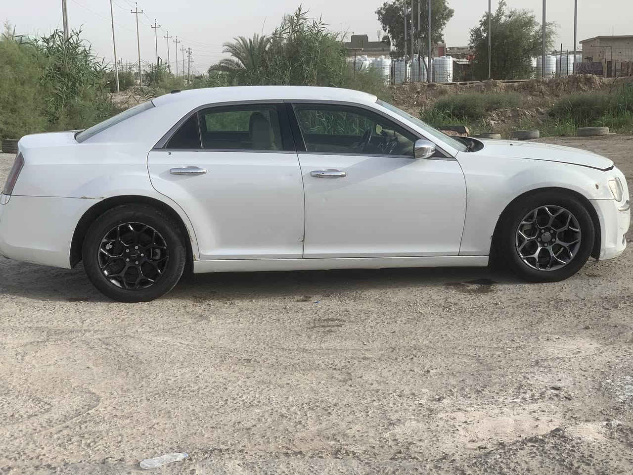 ا
اوباما 2012 كندي 
رقم بصره جديد 
بيها ٣ قطع وخياس بالهلال الخلفي 
مكان البصره قضاء القرنه
***********
