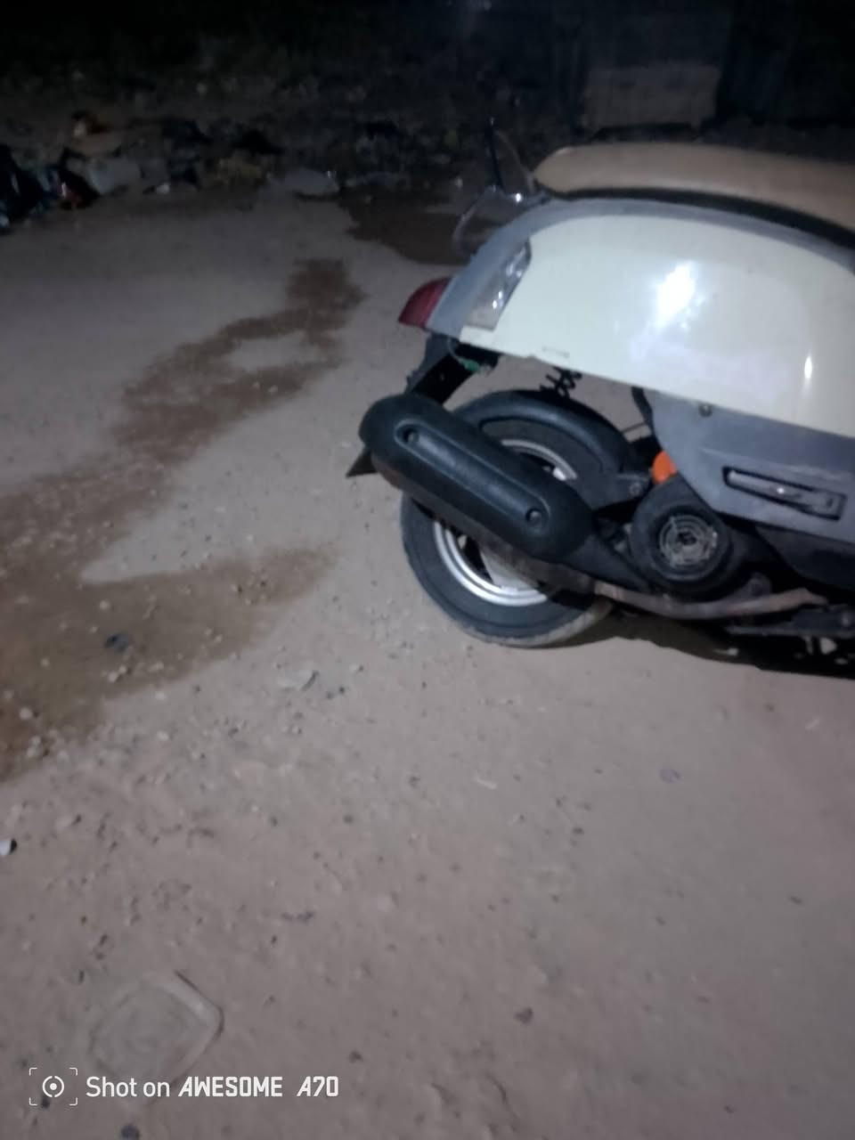 للبيع او مروس سلف هندر كله شغال كهربائيات اكلها شغاله ختم واحد *********** بي واتساب
