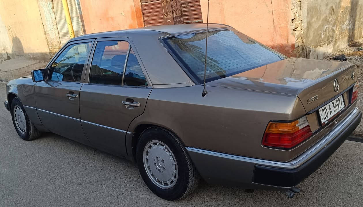 سلام عليكم
مرسيدس دب 1991
رقم ديالى رقم دولي هزه ورقم جديدقبل شهر
كير مكينه 3000رياضي
مكفوله كير ومكينه وقواعد 
مصبوقه فقط للجماليه
تبريد منظومه جديده 
ريمون سنتر لوك كله شغال 
كل نقص مابيهه 
عنوان بغداد 
رقم الهاتف ***********
سعر 55 وبيهه مجال 

ملاحظه ابيع كبل مكاتبه مروريه
