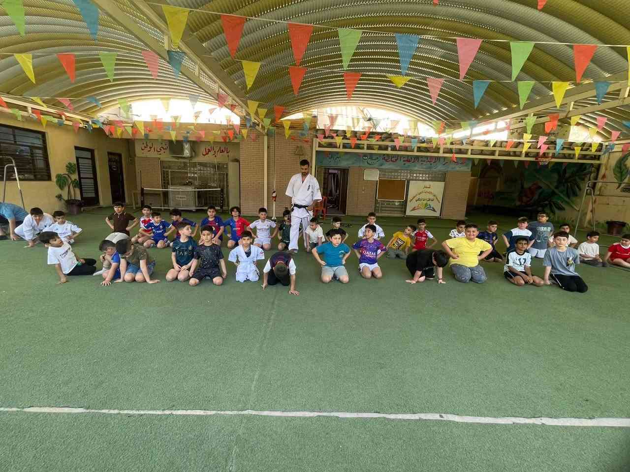 صور التلاميذ المشاركين بالبرنامج الصفي المقام في مدرسة اقرأ الأبتدائية الأهلية المختلطة 

نتمنى لجميع التلاميذ قضاء امتع و انفع الاوقات 

التسجيل مفتوح للجميع 

مدرسة اقرأ الابتدائية الاهلية المختلطة 

بغداد - حي الجامعة- خلف مركز ابو طلال ٢ للتسوق 

***********
