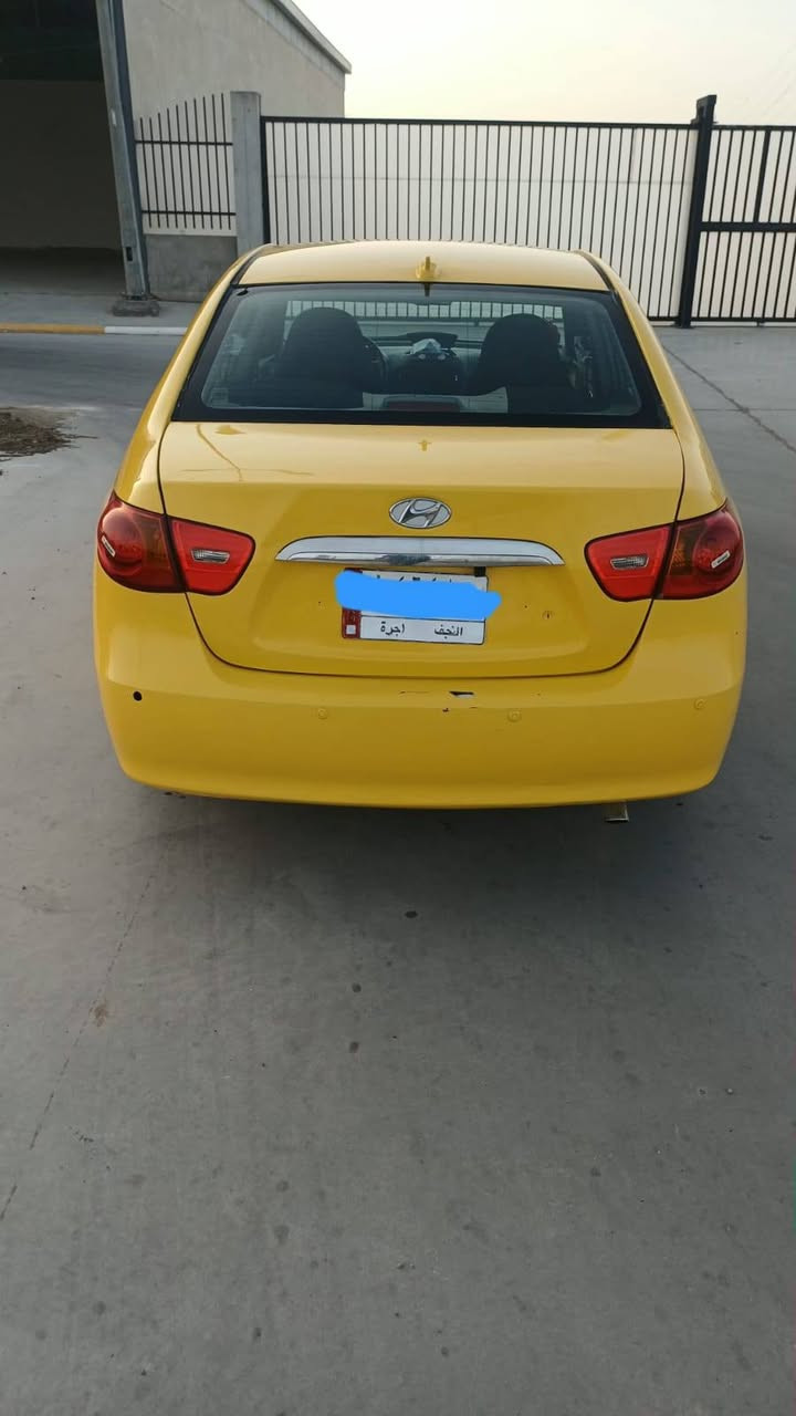 السلام عليكم سياره للبيع نواع النترا موديل 2010مقدس السعر بلش 41 ورقه وبيه مجال
سياره دوات دوات دوات بيه كصه جنطه شغل باحات
متومه طبق الاصل رقم وسنويه النجف شرط حسبه
مكينه وكير خير من الله تخم تاير بتري جديد كهربائي سياره كله شغل تبريد 
وسياره موجود في واسط وإني مكلف بالنشر نتصل على رقم الهاتف ***********////***********///
