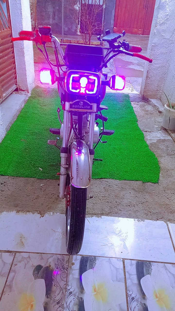 سلام عليكم درجه تايكر لبيع 24.
السعر 625.  وبيه مجال بسيط 

الرقم الهاتف ***********.  مكان بابل يم سيطرت اثار.
