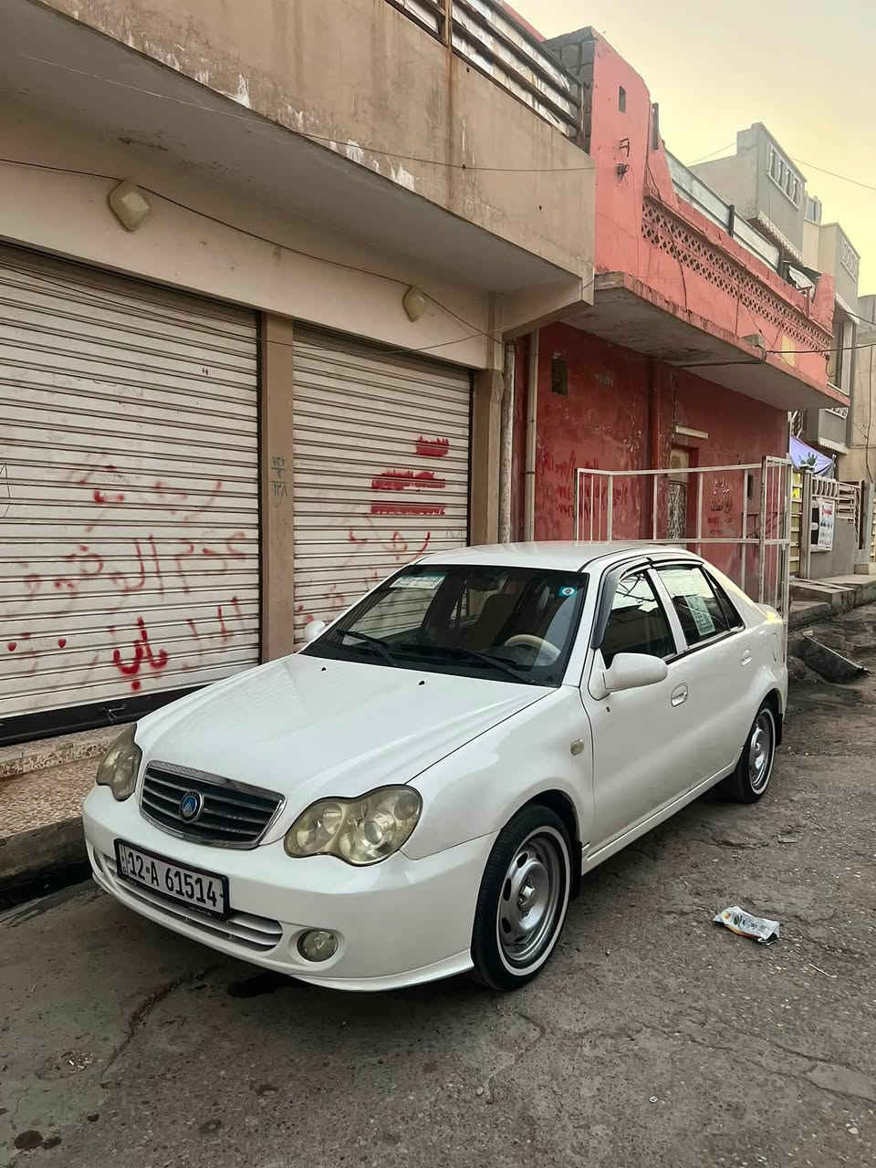 سلام عليكم سياره سيكي موديل 13 كصه قديمه سياره جديده ما تصرف عليه ربع ما ناقصه شي محرك كير شرط تبريد تدفيه شغله بيه مكنين بارد السعر 60 تفاصيل عل رقم ***********
سنويه جديده
