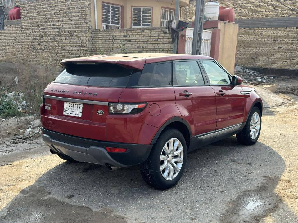 السلام عليكم رانج ايفوك 2016 خليجي  شركه سردار كفاله عامه ضربه وصبغ وفتح. سياره فول موصفات الخيرر 1/1 قماره جام شاشه كامره بصمه حساسات امامي  خلفي رادارات  مري شفط ترحيب  سستم صوت رعيده  كير ماوس  داخل  الونين مخمل وجلد  وبعد بيها هواي موصفات كلش  سياره جاهزه عله اخر حبه من تخم تاير من حداده من باتري من  مكينه وكير وتبريد كفاله  مكينه اربع سلندر توربو  لا عطلات ولا صرف بانزين خير من الله السياره  ولا كلوب مشتغل بلعينه   رقم بغداد تحويل ثاني يوم. البيع او امراوس سعرها 133 مكاني حله ابو غرق رقمي ***********
