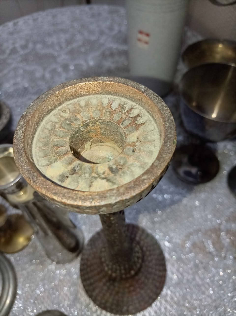 شمعدانات عدد سته السعر نهائي ٣٠ الف
معدن ثقيل قطع إصلية

واتساب *********** بغداد, العراق
