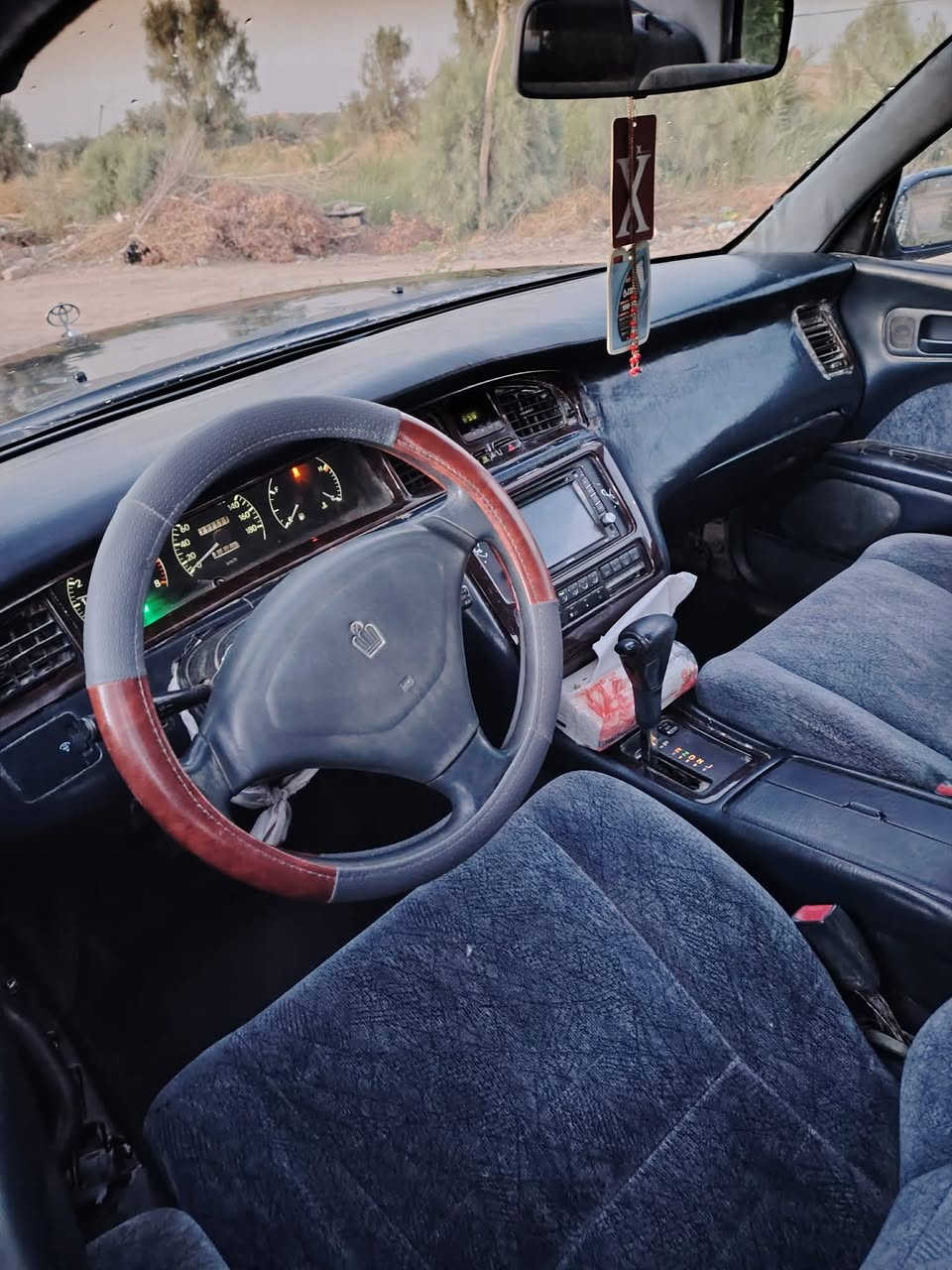 سلام عليكم سياره بطه موديل 94 نضافه فول رقم نكليزي العنوان الحمزه الشرقي السعر52ورقه وبيه مجال شي بسيط مكفوله من الكص للستفسار تصال علا رقم***********
