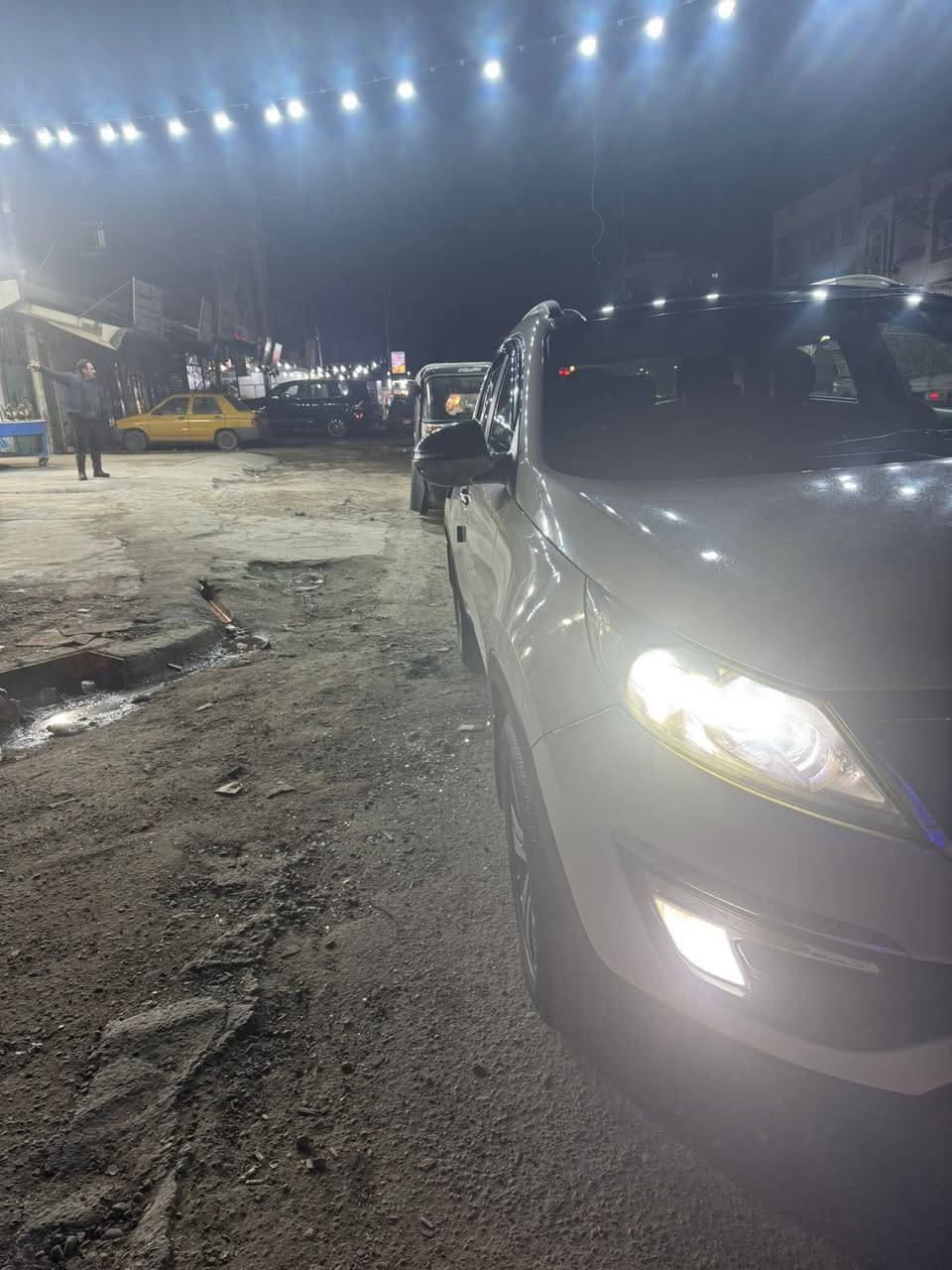 السلام عليكم سبورتج خليجي موديل 2011 بغداد مشروع وطني رقم نكليزي بسمي وهزه جاهزه السياره فول مواصفات 1/1 بنوراما 4 سلندر دوش مكينه كفاله كير كفاله مري شفط ثلاجه جكمجه اشاير بل مري ويل كب معروفه مواصفات الفول هواي حداديه مكينه كير تبريد صدر تخم تخاير كهربائيات كله جاهزه سعره 138 بيها باب صبغ رش بدون معجون ودواخل مكانه بغداد صوب الكرخ *********** علمآ مكلف بنشر اخوان
