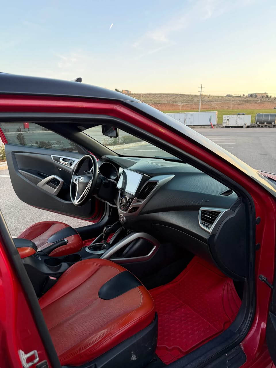 فولستر 2013فول فول مواصفات خليجي 
بانوراما بصمه حساس شاشه كوشنات جلد داخل احمر  سياره كلين بدون حادث فقط تعديل شويه من جاملخ خلفي  سياره محرك دوش  سياره مكفوله من كولشي ما بيها مصرف ربع كوله شرط ***********
*********** دهوك, العراق
