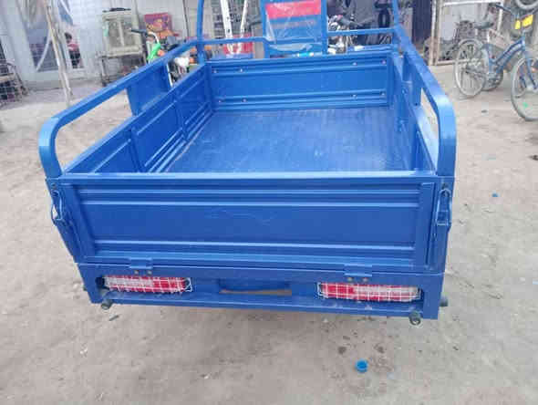 السلام عليكم ستوته للبيع موديل 23 اوراق اصولي شرط ترقيم مكفوله كفاله عامه السعر مليونين و500وبيها مجال العنوان بابل الشوملي الرقم ***********
