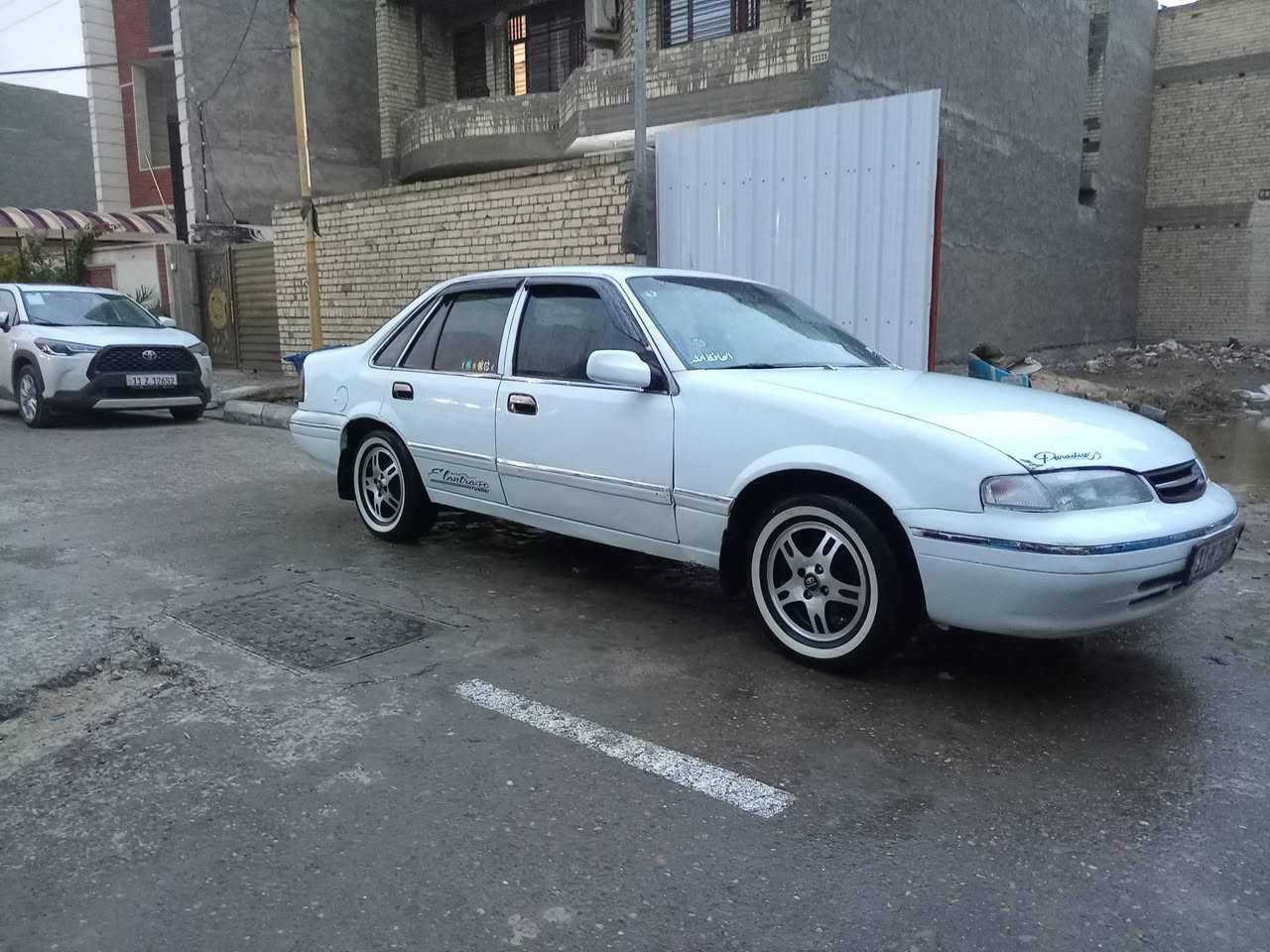 السلام عليكم شباب كل عام وانتم بالف خير وصحة وسلامة يا رب العالمين للبيع دايو برنس فراشة رقم بغداد انكليزي موديل ١٩٩٦ سياره نضيفه جدا مصبوغه محرك كير نضيف جدآ صدر أمامي خلفي جديد نضيف جدآ تبريد شغال كهربائيات تخم تاير جديد خط أبيض ويل كب جديد سنتر لوك شغال كهربائيات كله شغاله دوشمه عام بطاين نضيفه والسياره نضيفه نصبه فول والصور تحكم السعر المطلوب ٤٢ ورقه وبي مجال للاتصال *********** مكاني بغداد شرط التحويل بيع فقط
