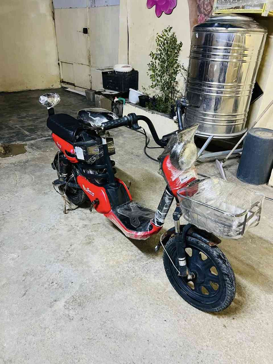 سلام عليكم دراجه شحن للبيع حجم ١٦دراجه خير من الله سعرها ١٢٥مكاني ديالي بعقوبه تحرير الستفسار اتصال برقم ***********
