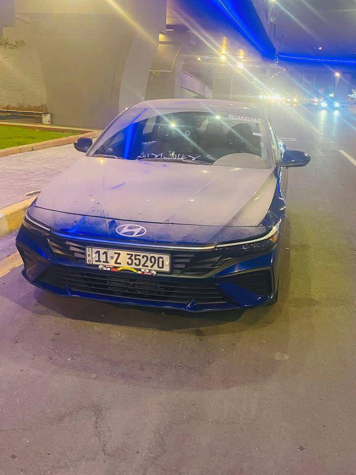 🚘 هيونداي إلنترا 2024 SEL
مكينة 2000 دوش — وارد أمريكي 🇺🇸
🚗 رقم بغداد دولي / تحويل مباشر

📍 السيارة بجم كبس — وضع الشركة
ماشية فقط 25 ألف ميل
حادث خفيف ومُوضح بالصور،
🔹 باقي أجزاء السيارة كفالة وضع الشركة

---

✨ المواصفات:
• تشغيل بصمة + بصمة أبواب
• تشغيل عن بُعد
• صندوق ذكي
• شاشة ديجيتال متصلة
• إضاءة LED بلدشبول متغيرة
• Apple CarPlay
• رادار أمامي
• تحديد مسار + تنبيه خروج عن المسار
• قيادة ذاتية
• تنبيه اهتزاز بالستيرن
• إضاءة نهارية LED
• لايت زينون بلادي
• تحكم كامل من الستيرن
• كير أوتو + عادي
• ويل كب

---

📦 السيارة بعده بوضع الشركة وما بيها أي نقص

📍 الموقع: بغداد
📞 للتواصل: ***********
