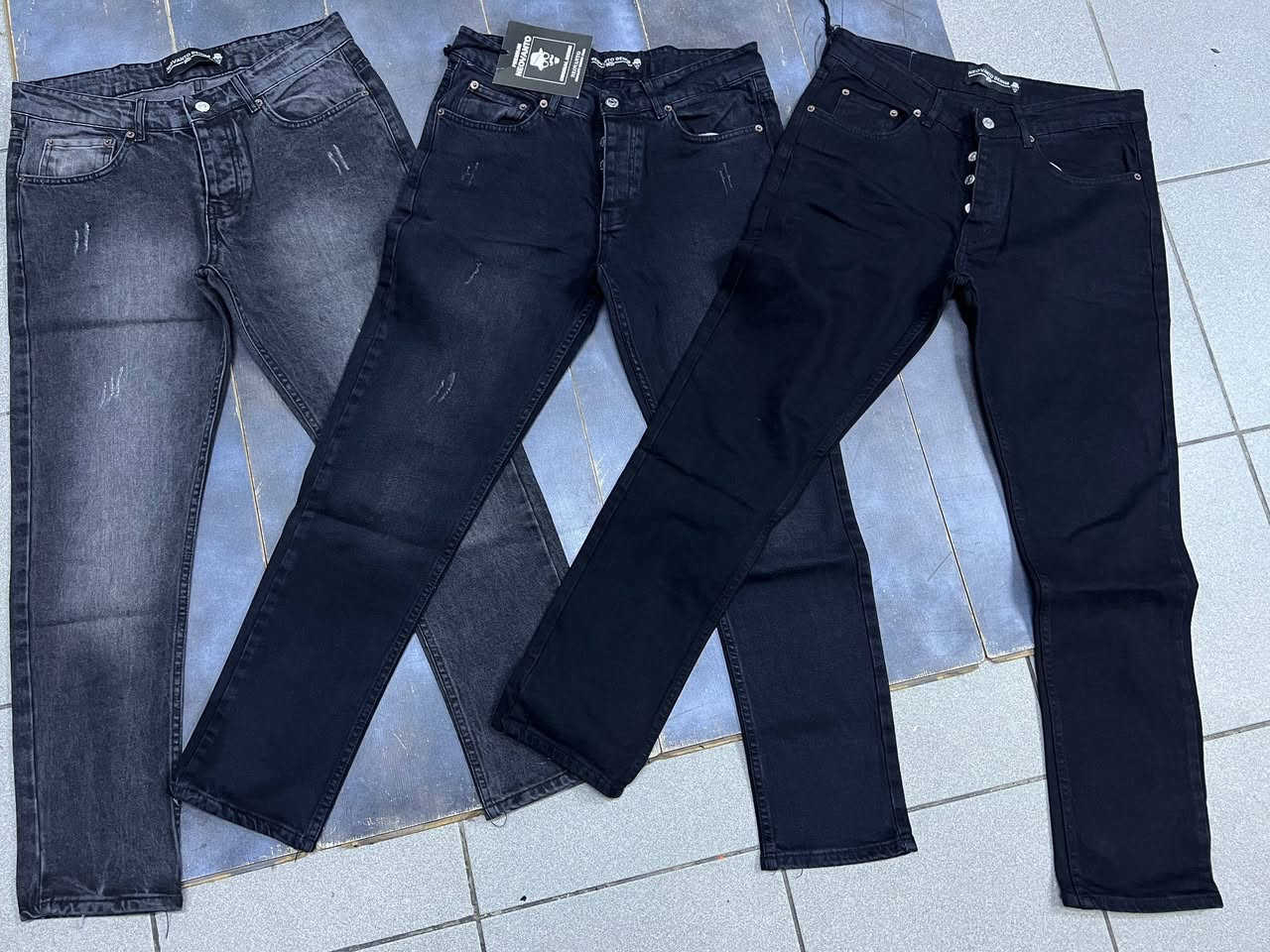 بنطلون جينز رجالي 
30.31.32.32.33.34.36.38
اللبيع بل جملة 
بسعر مناسب 💯🔥🔥 
تواصل 00905377951470


**إذا كنت صاحب هذا الإعلان وتريد حذفه لأي سبب، رجاءا أرسل رسالة إلى الدعم الفني**