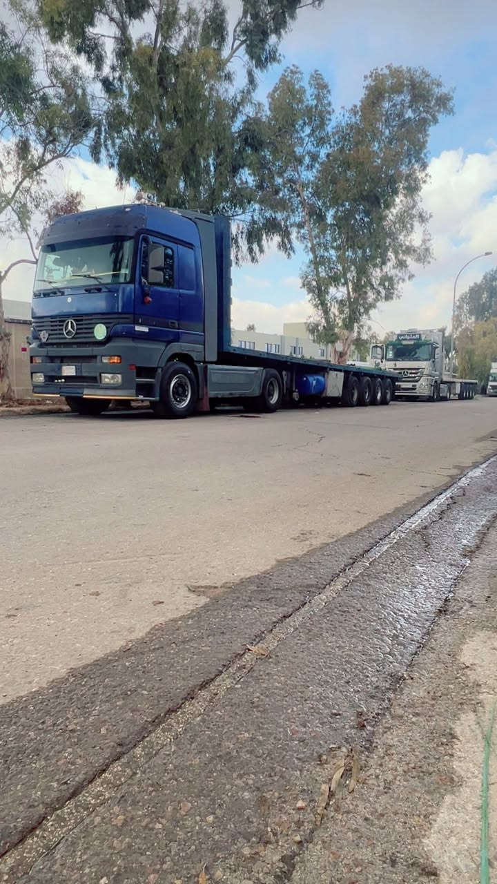 السلام عليكم اكتروز اللبيع موديل ١٩٩٩ رقم الأنبار السعر ٢٢٠ورقة رقم الهاتف ***********
